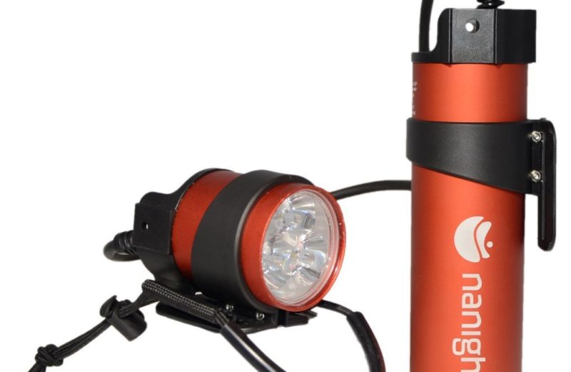 Linterna de buceo Kraken Sports 1500 Lumens - Scuba Gear Argentina